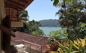 Casa com vista para o mar em Paraty