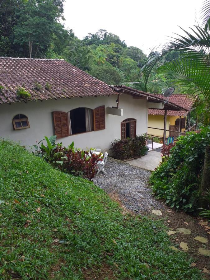 Casa com vista para o mar em Paraty Exterior foto